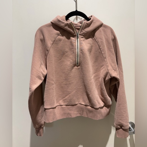 Vuori Restore Half Zip Hoodie~ size M - Picture 4 of 10